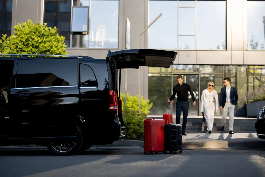 Airport Taxi Transfers: Handling Delayed Flight Situations with Ease